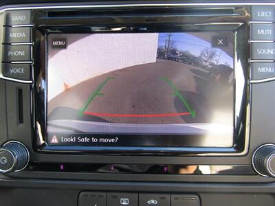 2017 Volkswagen Jetta SE PREM,TECH PKG,CONV PKG,RVC,SILVER CERTIFIED   - Photo 34 - Haddon Twp, NJ 08107