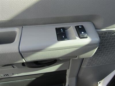 2024 Ford E-350 SD   - Photo 10 - Haddon Twp, NJ 08107