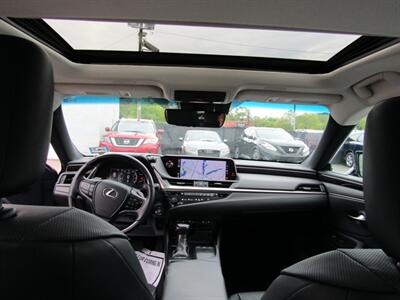 2019 Lexus ES LUX,NAV,COMFORT PKG,SUNROOF,,RVC,SILVER CERTIFIED   - Photo 62 - Haddon Twp, NJ 08107