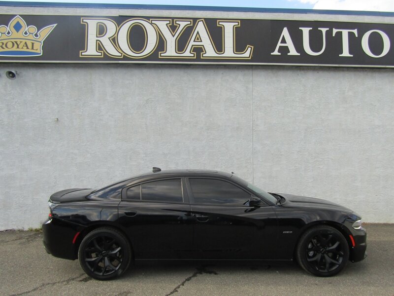 2015 Dodge Charger R/T, BLACKTOP,NAV,COMFORT PKG,RVC,CERTIFIED - Photo 2 - Haddon Twp, NJ 08107