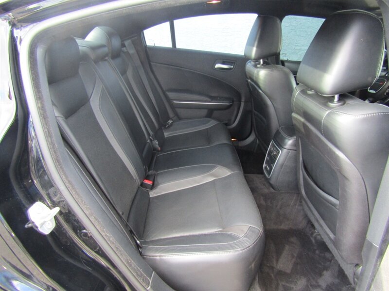 2015 Dodge Charger R/T, BLACKTOP,NAV,COMFORT PKG,RVC,CERTIFIED - Photo 17 - Haddon Twp, NJ 08107
