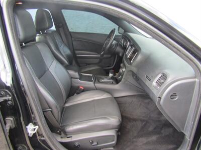 2015 Dodge Charger R/T, BLACKTOP,NAV,COMFORT PKG,RVC,CERTIFIED - Photo 19 - Haddon Twp, NJ 08107