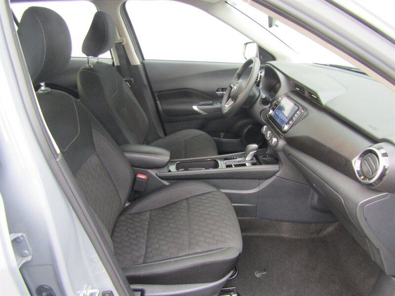 2024 Nissan Kicks SV,CONV PKG,TECH PKG,RVC,SILVER CERTIFIED - Photo 17 - Haddon Twp, NJ 08107