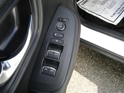 2025 Honda HR-V SPORT   - Photo 12 - Haddon Twp, NJ 08107