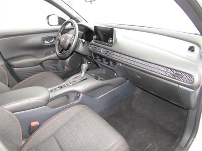 2025 Honda HR-V SPORT   - Photo 20 - Haddon Twp, NJ 08107