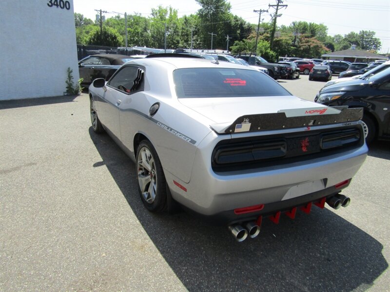2016 Dodge Challenger SXT PLUS,NAV,LEATHER,TECH PKG,SILVER CERTIFIED - Photo 5 - Haddon Twp, NJ 08107