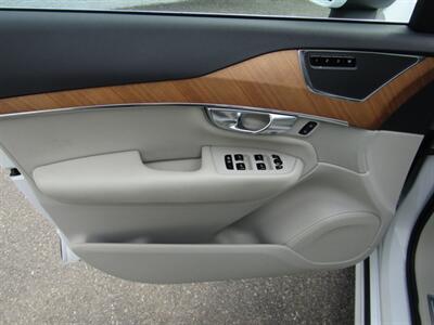 2022 Volvo XC90 AWD,ADVANCED PKG,7 PASS RVC,SILVER CERTIFIED   - Photo 11 - Haddon Twp, NJ 08107