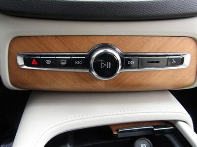 2022 Volvo XC90 AWD,ADVANCED PKG,7 PASS RVC,SILVER CERTIFIED   - Photo 35 - Haddon Twp, NJ 08107