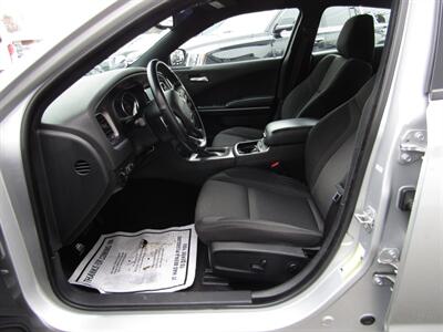 2019 Dodge Charger SXT   - Photo 13 - Haddon Twp, NJ 08107