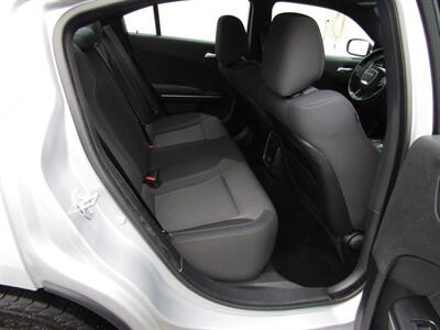 2019 Dodge Charger SXT   - Photo 19 - Haddon Twp, NJ 08107