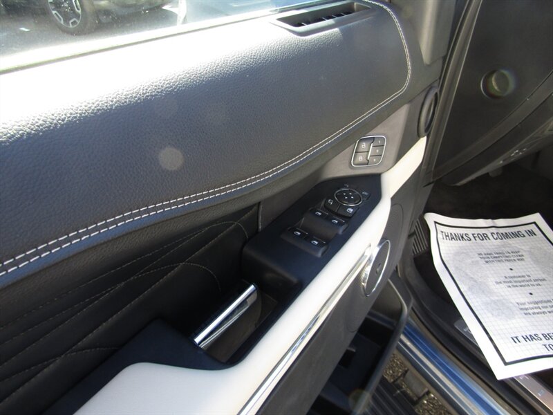 2018 Ford Expedition Platinum - Photo 37 - Haddon Twp, NJ 08107