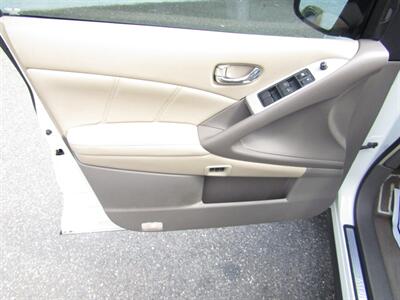 2014 Nissan Murano SL,NAV,TECH PKG,DR.ASST PKG,RVC,SILVER CERTIFIED   - Photo 32 - Haddon Twp, NJ 08107