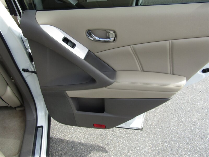 2014 Nissan Murano SL,NAV,TECH PKG,DR.ASST PKG,RVC,SILVER CERTIFIED - Photo 49 - Haddon Twp, NJ 08107