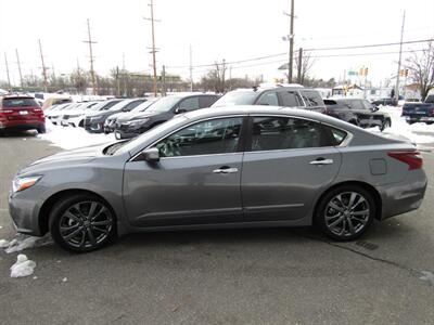 2018 Nissan Altima SR PREM,NAV,TECH PKG,CONV ,CERTIFIED   - Photo 4 - Haddon Twp, NJ 08107
