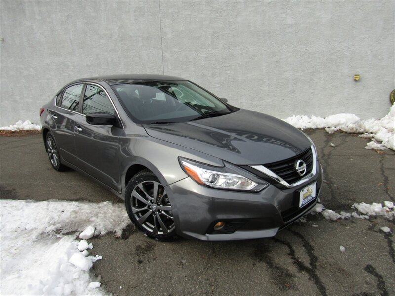 2018 Nissan Altima SR PREM,NAV,TECH PKG,CONV ,CERTIFIED   - Photo 1 - Haddon Twp, NJ 08107