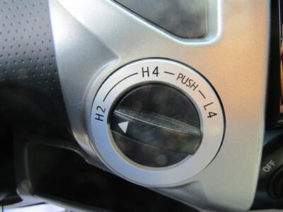 2013 Toyota Tacoma 4x4 TRD OFF-RD PREM, KINETIC SUSP,SILVER CERTIFIED   - Photo 23 - Haddon Twp, NJ 08107