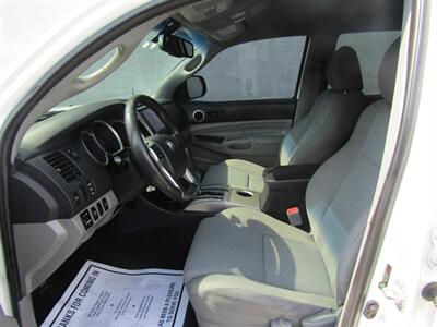 2013 Toyota Tacoma 4x4 TRD OFF-RD PREM, KINETIC SUSP,SILVER CERTIFIED   - Photo 12 - Haddon Twp, NJ 08107