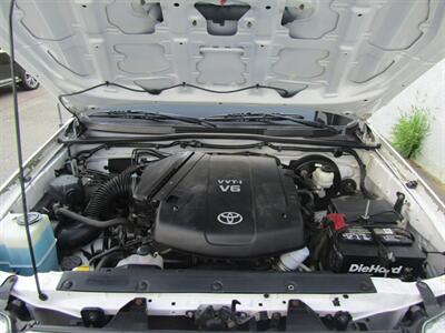 2013 Toyota Tacoma 4x4 TRD OFF-RD PREM, KINETIC SUSP,SILVER CERTIFIED   - Photo 35 - Haddon Twp, NJ 08107
