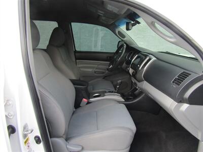2013 Toyota Tacoma 4x4 TRD OFF-RD PREM, KINETIC SUSP,SILVER CERTIFIED   - Photo 17 - Haddon Twp, NJ 08107