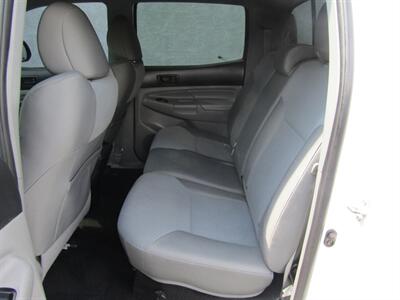 2013 Toyota Tacoma 4x4 TRD OFF-RD PREM, KINETIC SUSP,SILVER CERTIFIED   - Photo 14 - Haddon Twp, NJ 08107
