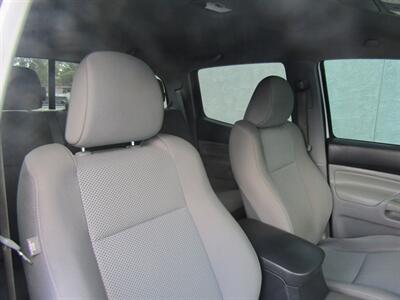 2013 Toyota Tacoma 4x4 TRD OFF-RD PREM, KINETIC SUSP,SILVER CERTIFIED   - Photo 16 - Haddon Twp, NJ 08107