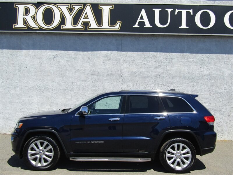 2017 Jeep Grand Cherokee LIMITED,AWD,NAV,TECH PKG,SILVER CERTIFIED - Photo 4 - Haddon Twp, NJ 08107