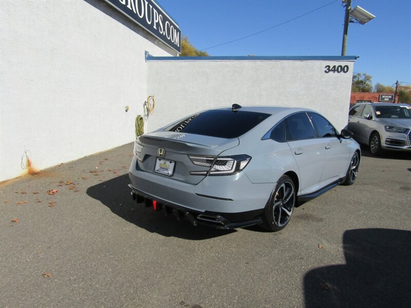 2021 Honda Accord Sport SE photo 4