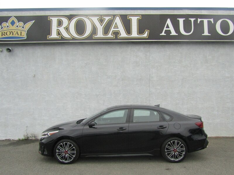 2022 Kia Forte GT2 SPORT,TECH PKG,CONV PKG,RVC,SILVER CERTIFIED - Photo 4 - Haddon Twp, NJ 08107