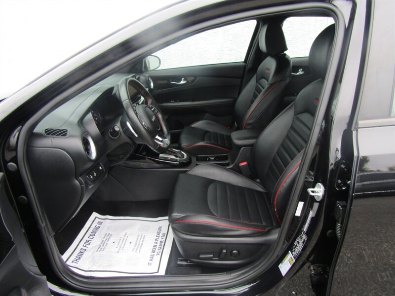 2022 Kia Forte GT2 SPORT,TECH PKG,CONV PKG,RVC,SILVER CERTIFIED - Photo 12 - Haddon Twp, NJ 08107