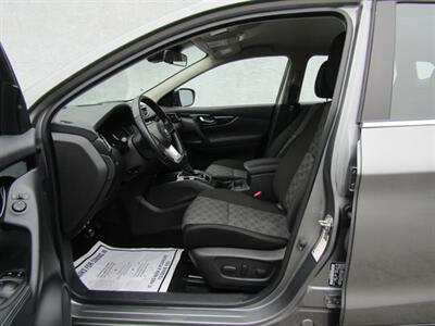 2021 Nissan Rogue SV,AWD,CONV PKG,RVC,PWR PKG,SILVER CERTIFIED - Photo 12 - Haddon Twp, NJ 08107