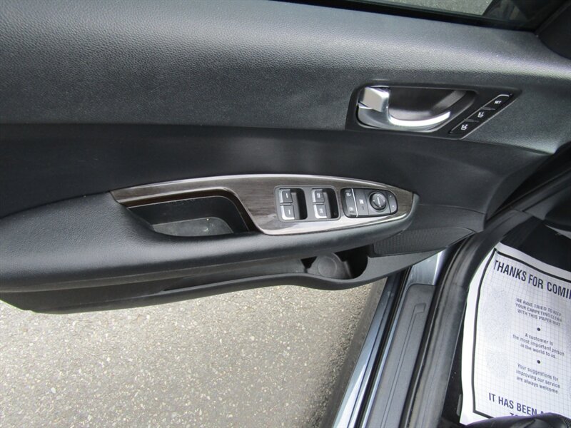 2019 Kia Optima EX - Photo 17 - Haddon Twp, NJ 08107