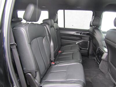 2025 Jeep Wagoneer II   - Photo 19 - Haddon Twp, NJ 08107