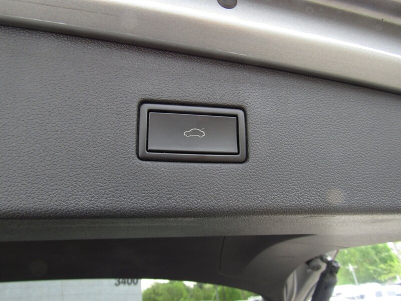 2021 Volkswagen Tiguan 2.0T SEL 4Motion - Photo 43 - Haddon Twp, NJ 08107