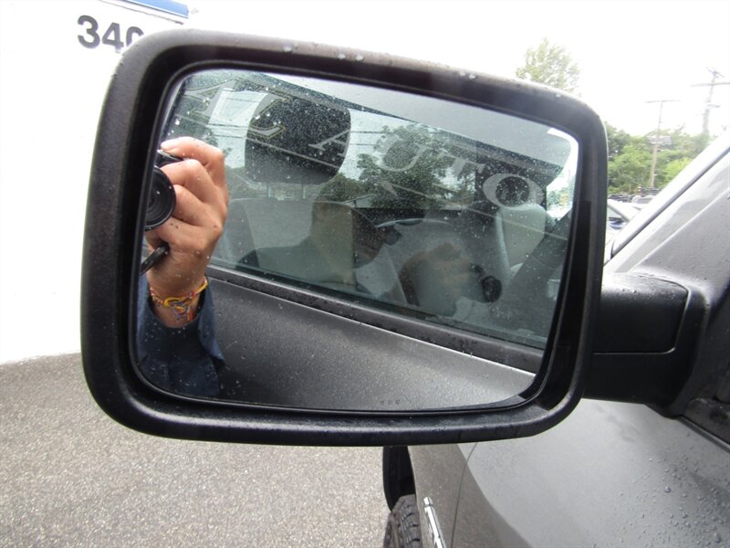 2012 RAM 2500 ST,4X4,CONV PKG,RVC,SILVER CERTIFIED - Photo 20 - Haddon Twp, NJ 08107