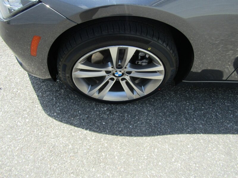 2017 BMW AWD,SPORT PKG,NAV,CONV PKG,RVC,SILVER CERTIFIED - Photo 15 - Haddon Twp, NJ 08107
