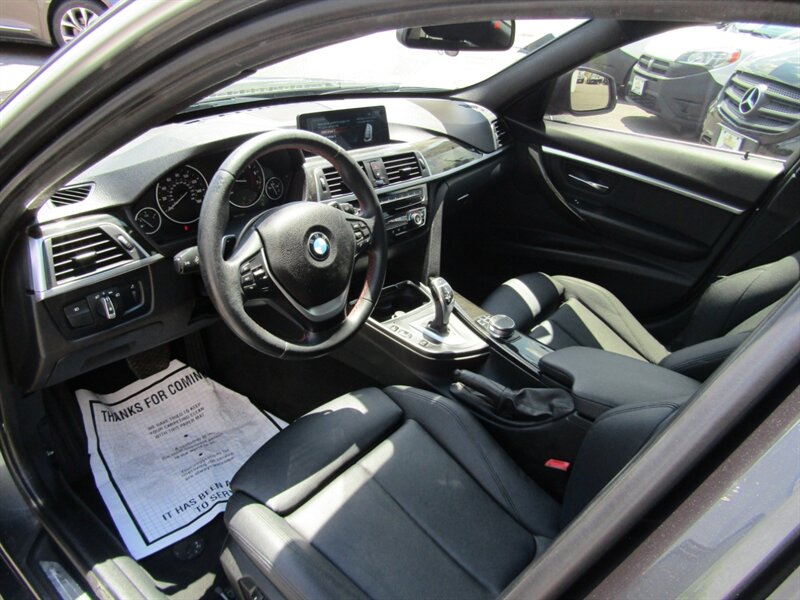 2017 BMW AWD,SPORT PKG,NAV,CONV PKG,RVC,SILVER CERTIFIED - Photo 35 - Haddon Twp, NJ 08107