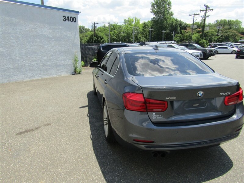2017 BMW AWD,SPORT PKG,NAV,CONV PKG,RVC,SILVER CERTIFIED - Photo 27 - Haddon Twp, NJ 08107