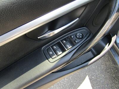 2017 BMW AWD,SPORT PKG,NAV,CONV PKG,RVC,SILVER CERTIFIED   - Photo 32 - Haddon Twp, NJ 08107
