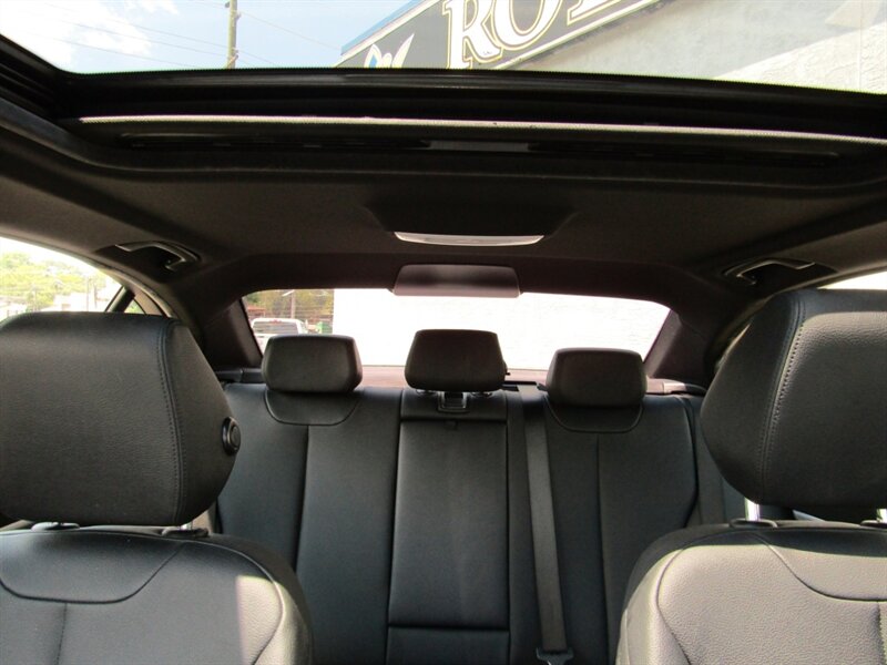 2017 BMW AWD,SPORT PKG,NAV,CONV PKG,RVC,SILVER CERTIFIED - Photo 61 - Haddon Twp, NJ 08107