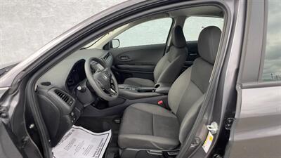 2022 Honda HR-V LX,CONV PKG,TECH PKG,RVC, SILVER CERTIFIED - Photo 12 - Haddon Twp, NJ 08107