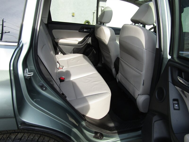 2015 Subaru Forester TOURING,AWD,TECH PKG,NAV,PANO,SILVER CERTIFIED - Photo 22 - Haddon Twp, NJ 08107