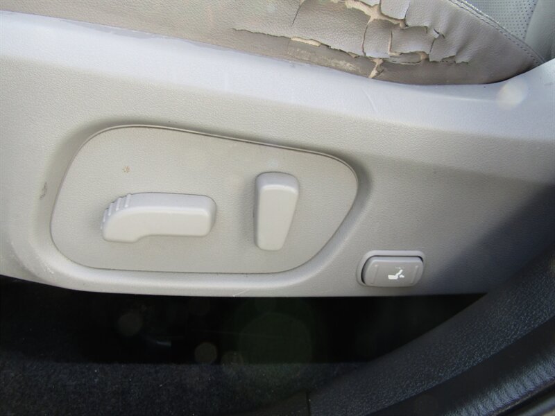 2015 Subaru Forester TOURING,AWD,TECH PKG,NAV,PANO,SILVER CERTIFIED - Photo 16 - Haddon Twp, NJ 08107