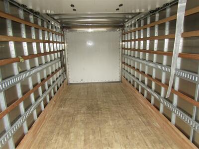 2026 Isuzu NPR BX16   - Photo 22 - Haddon Twp, NJ 08107