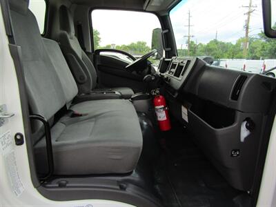 2026 Isuzu NPR BX16   - Photo 18 - Haddon Twp, NJ 08107