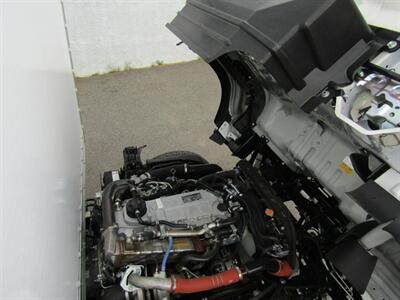 2026 Isuzu NPR BX16   - Photo 33 - Haddon Twp, NJ 08107