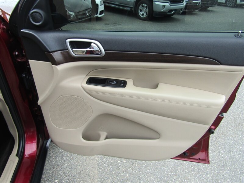 2018 Jeep Grand Cherokee AWD,NAV,COMFORT PKG,RVC,SILVER CERTIFIED - Photo 47 - Haddon Twp, NJ 08107