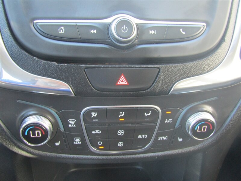 2020 Chevrolet Equinox LT - Photo 27 - Haddon Twp, NJ 08107