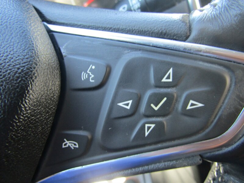 2020 Chevrolet Equinox LT - Photo 24 - Haddon Twp, NJ 08107