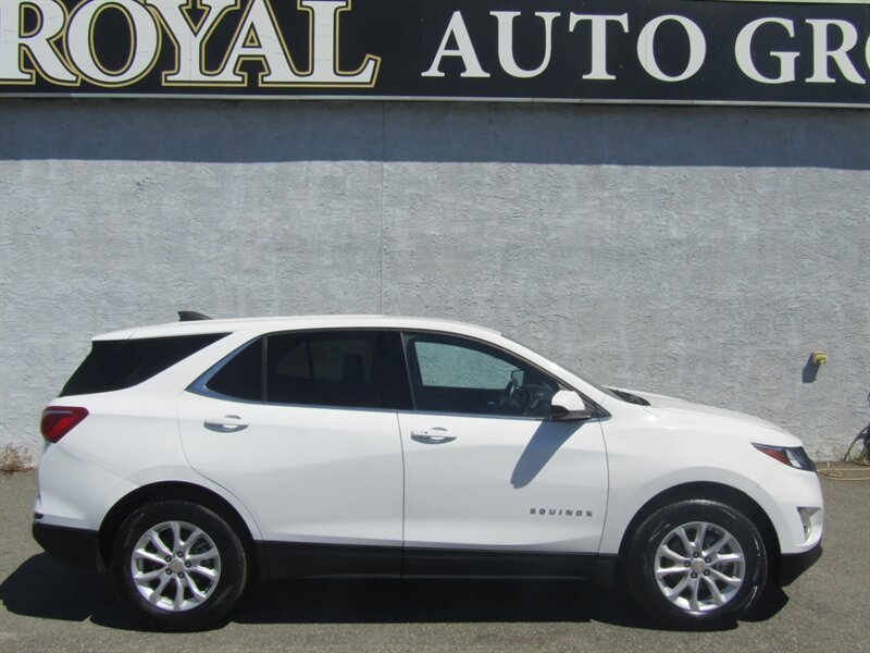 2020 Chevrolet Equinox LT - Photo 2 - Haddon Twp, NJ 08107