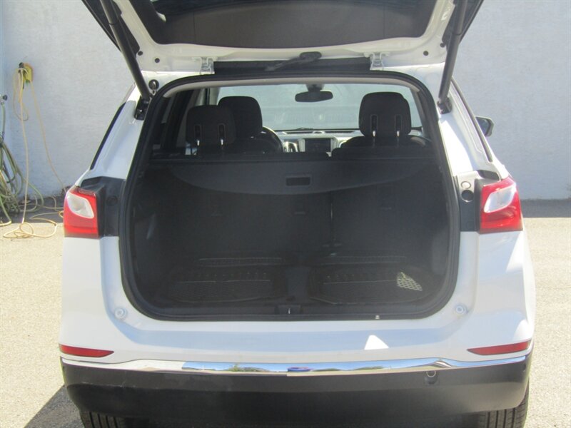 2020 Chevrolet Equinox LT - Photo 9 - Haddon Twp, NJ 08107